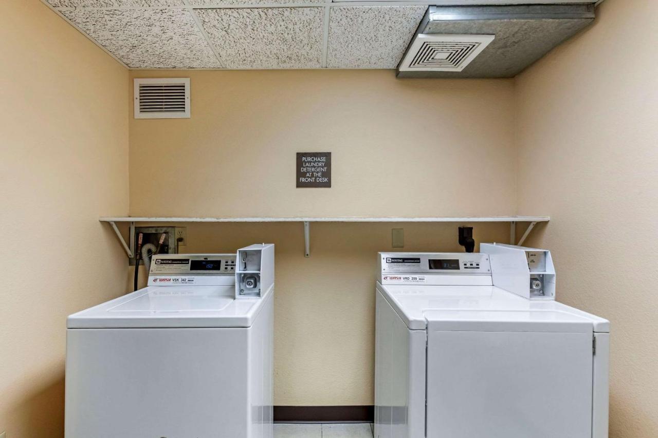 Comfort Inn & Suites Jackson - West Bend Zewnętrze zdjęcie