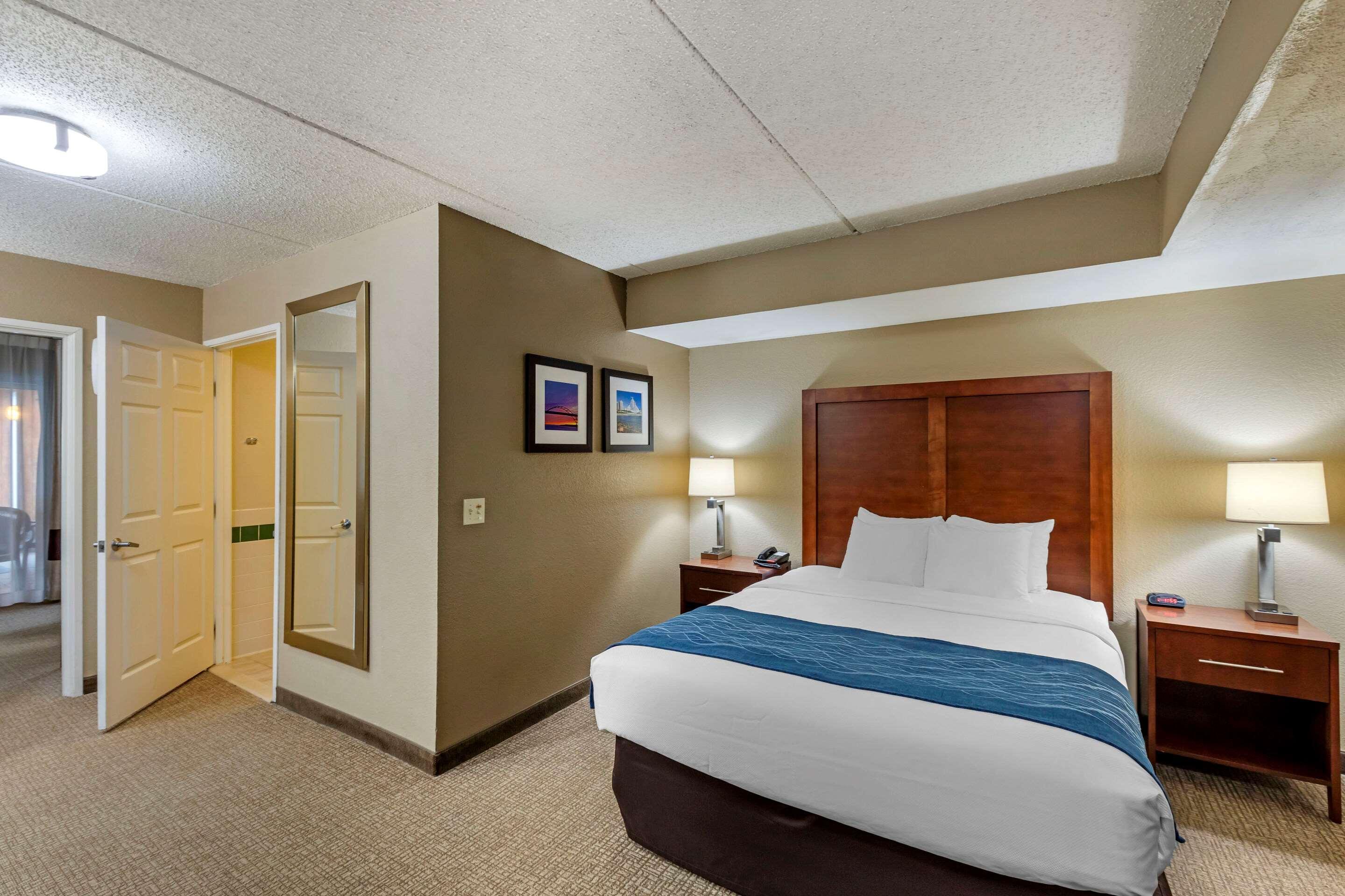 Comfort Inn & Suites Jackson - West Bend Zewnętrze zdjęcie