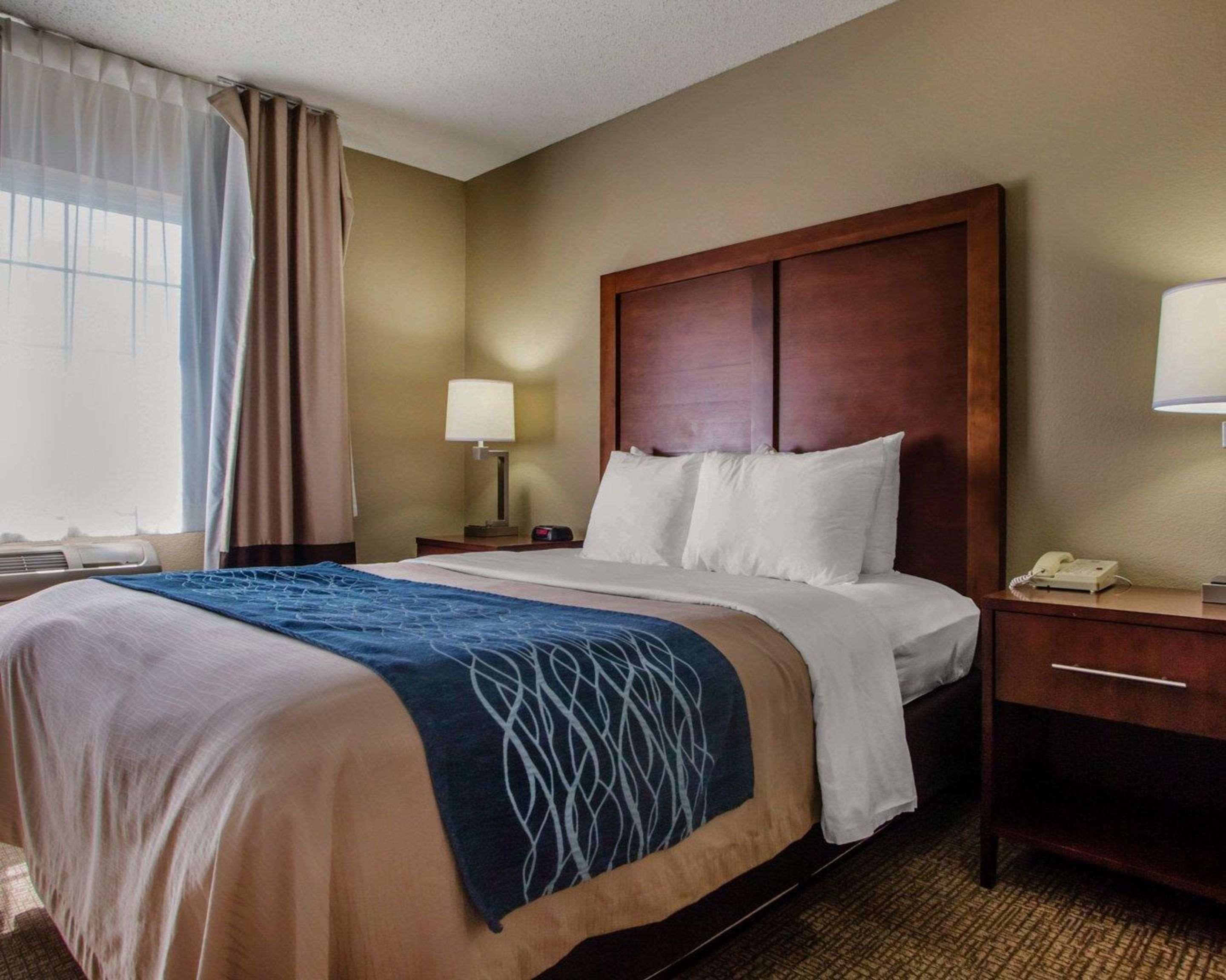 Comfort Inn & Suites Jackson - West Bend Zewnętrze zdjęcie