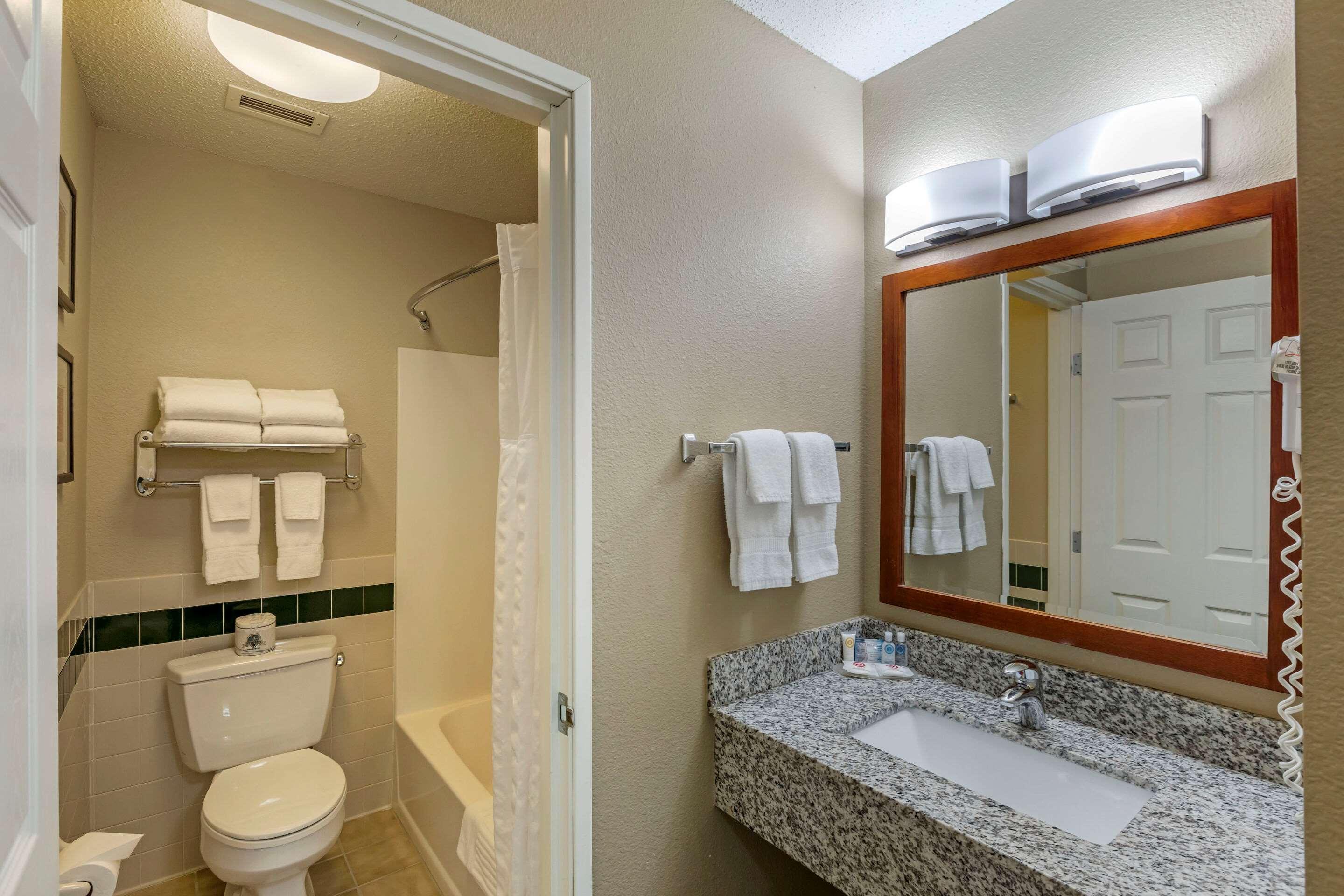 Comfort Inn & Suites Jackson - West Bend Zewnętrze zdjęcie
