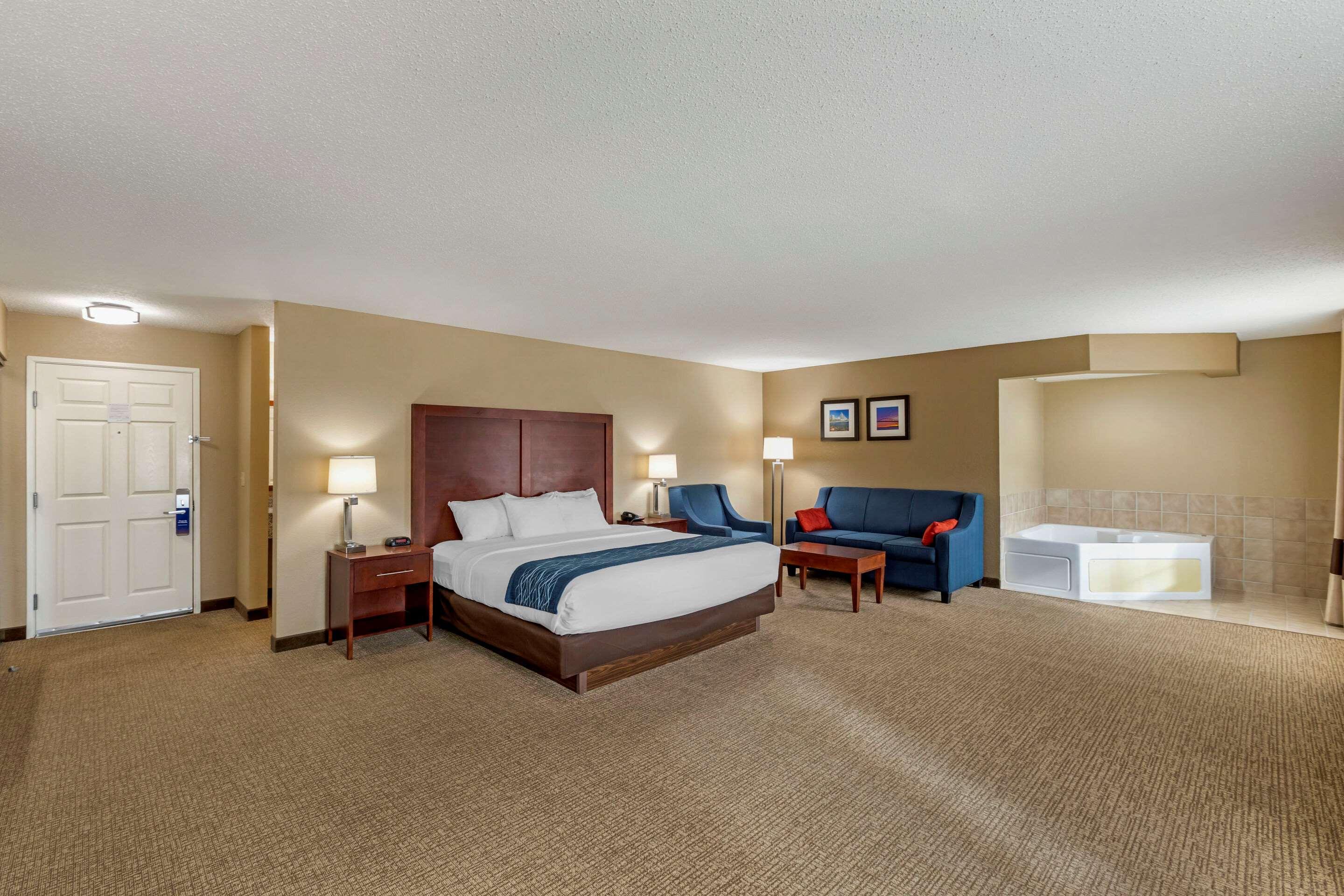 Comfort Inn & Suites Jackson - West Bend Zewnętrze zdjęcie