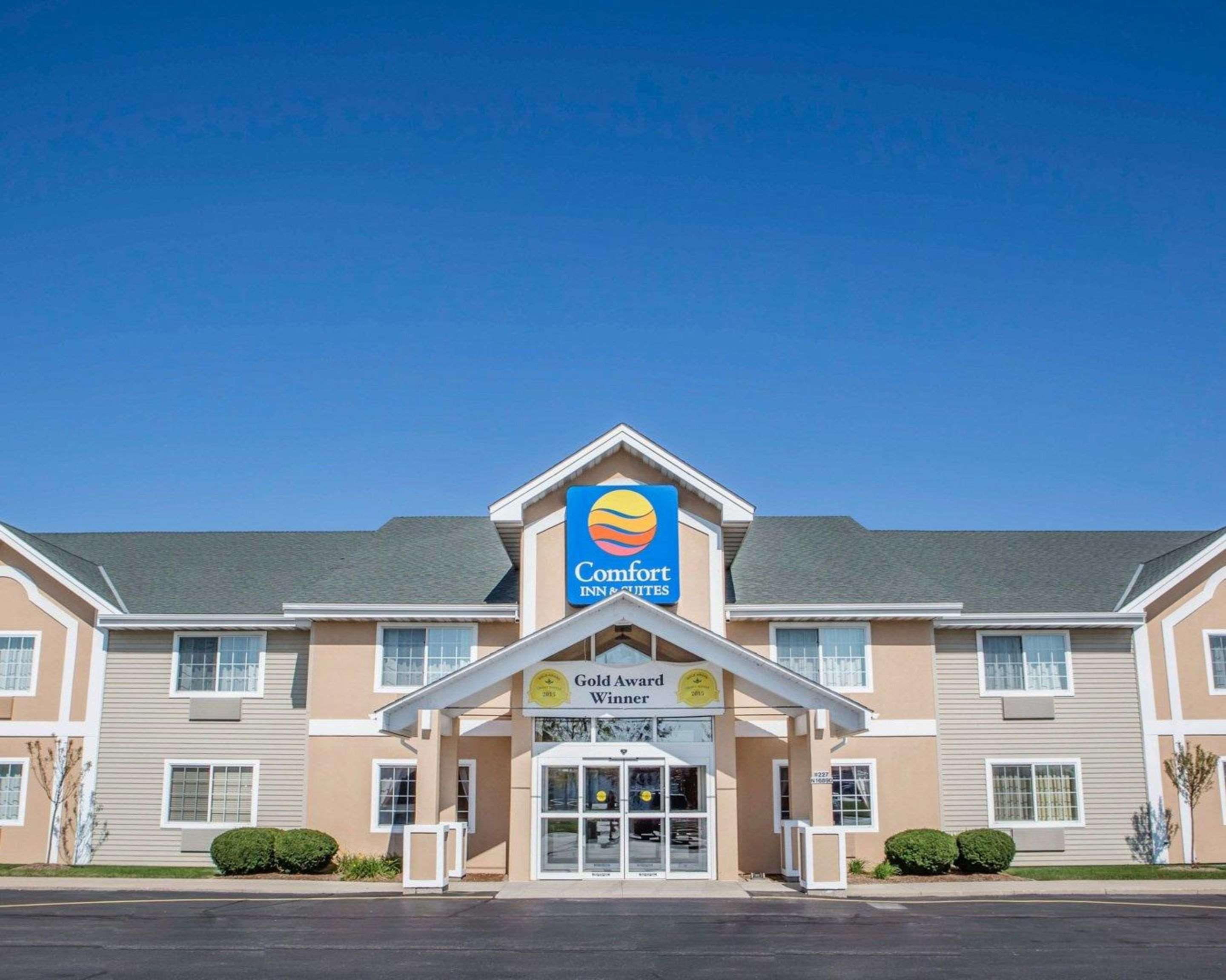 Comfort Inn & Suites Jackson - West Bend Zewnętrze zdjęcie