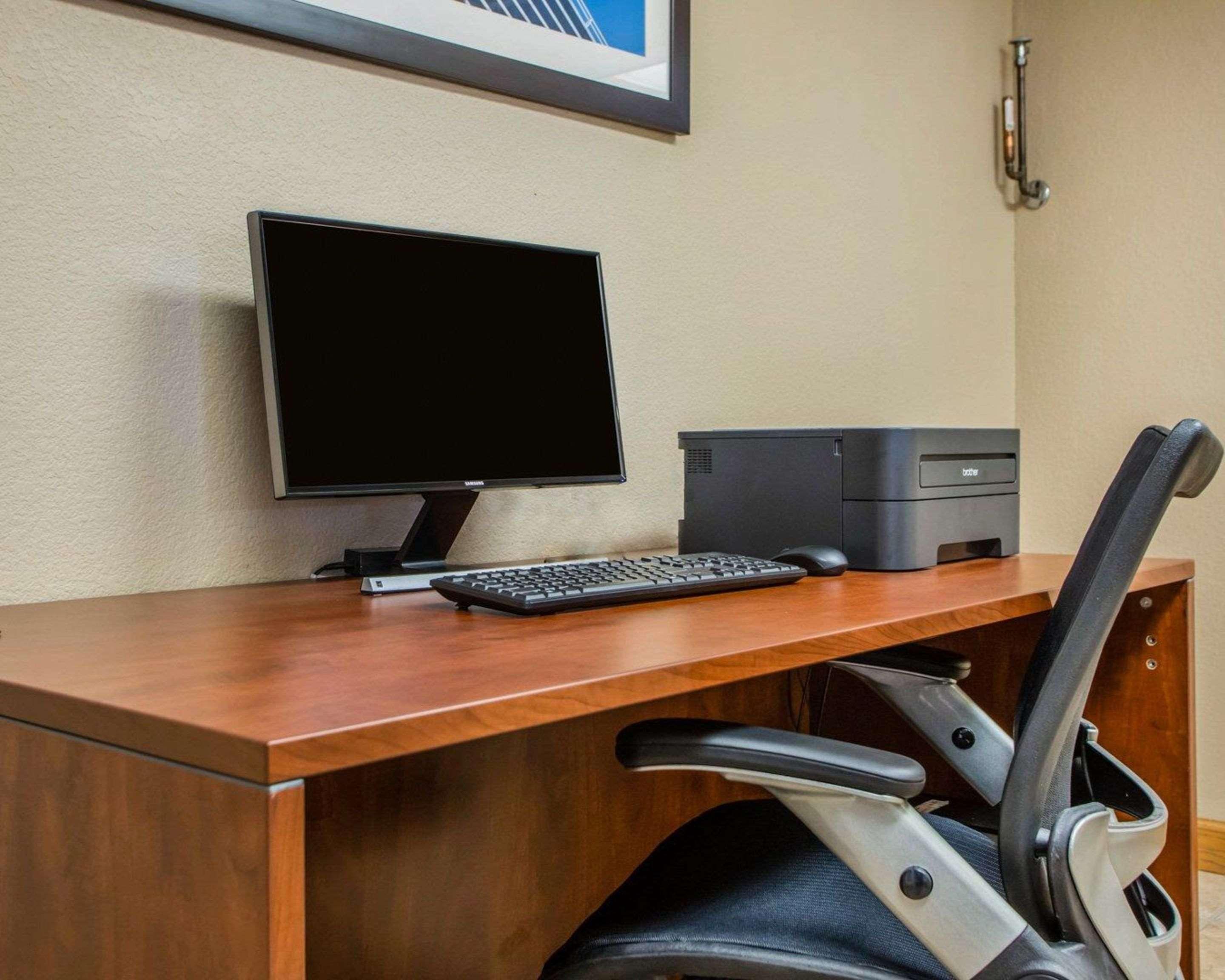 Comfort Inn & Suites Jackson - West Bend Zewnętrze zdjęcie