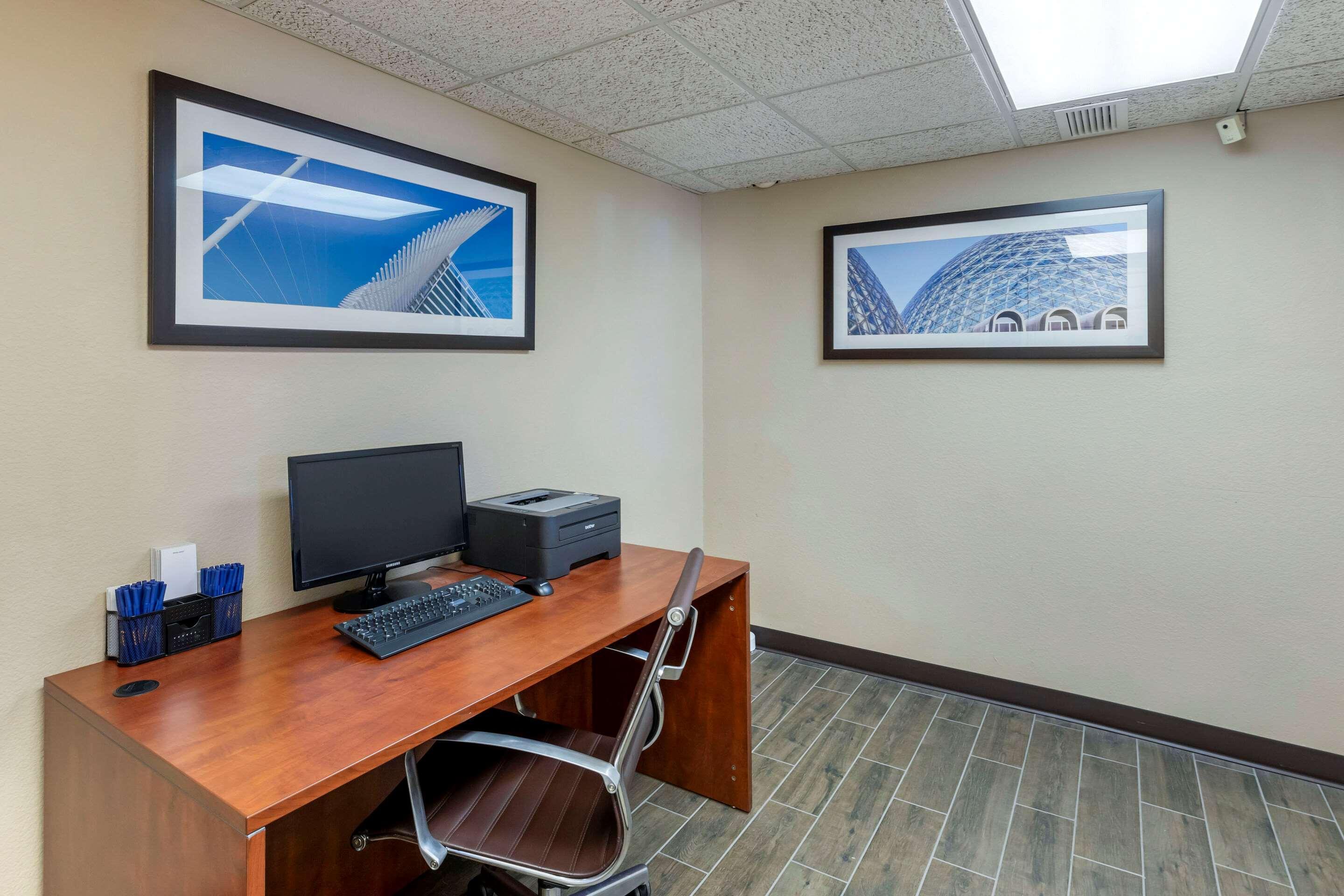 Comfort Inn & Suites Jackson - West Bend Zewnętrze zdjęcie